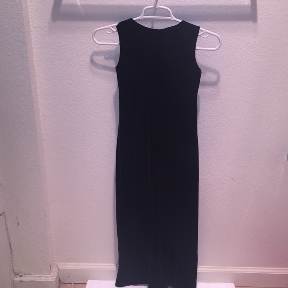 NWOT Long Black Velvet Dress - Picture 2 of 3
